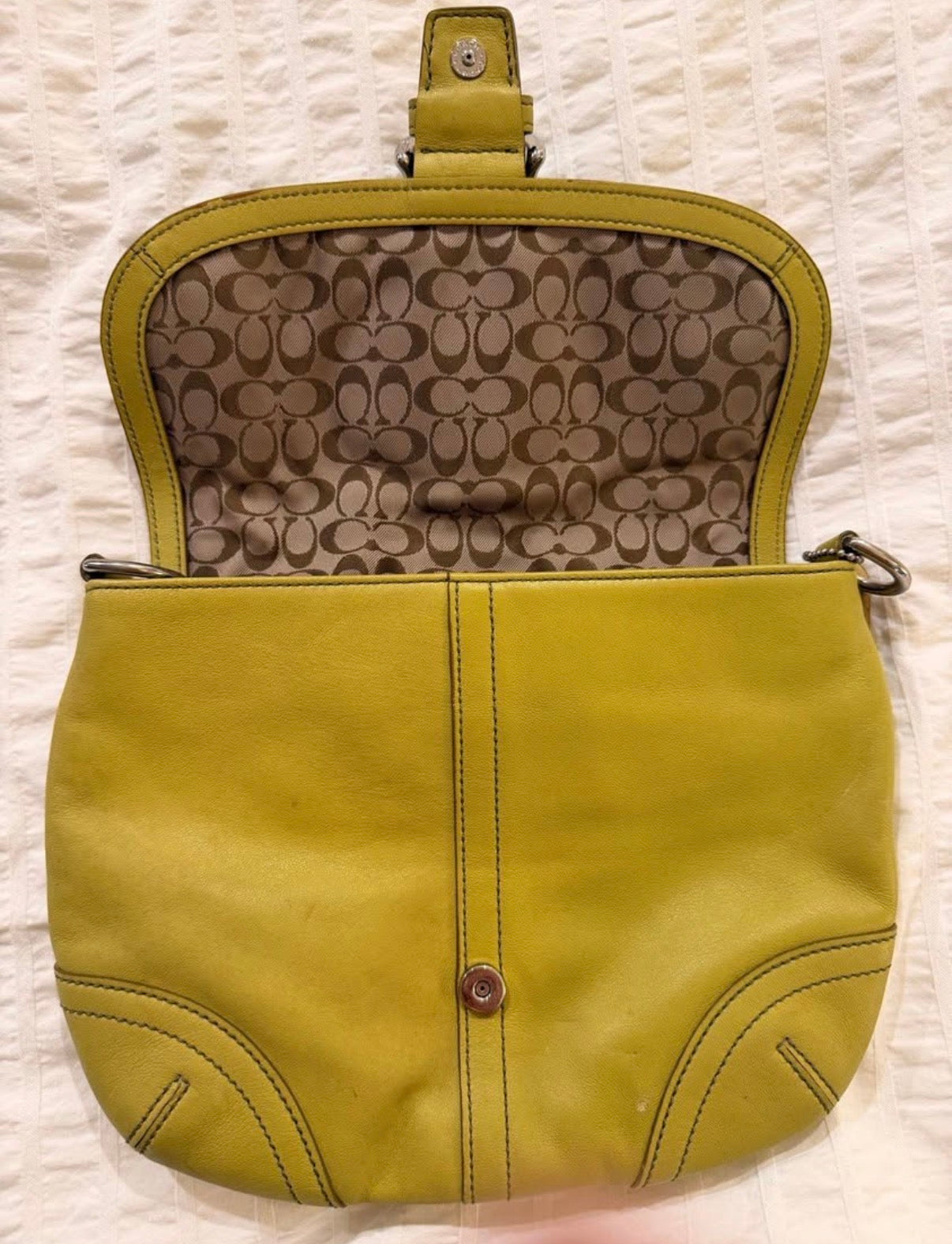 VINTAGE COACH SOHO green/yellow crossbody